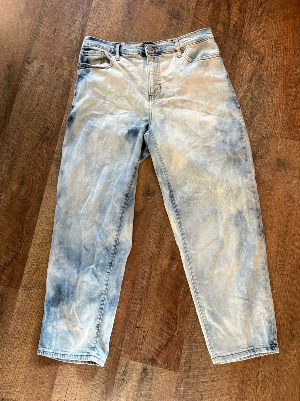 Banana Republic Light Blue Acid-Wash Straight Jeans